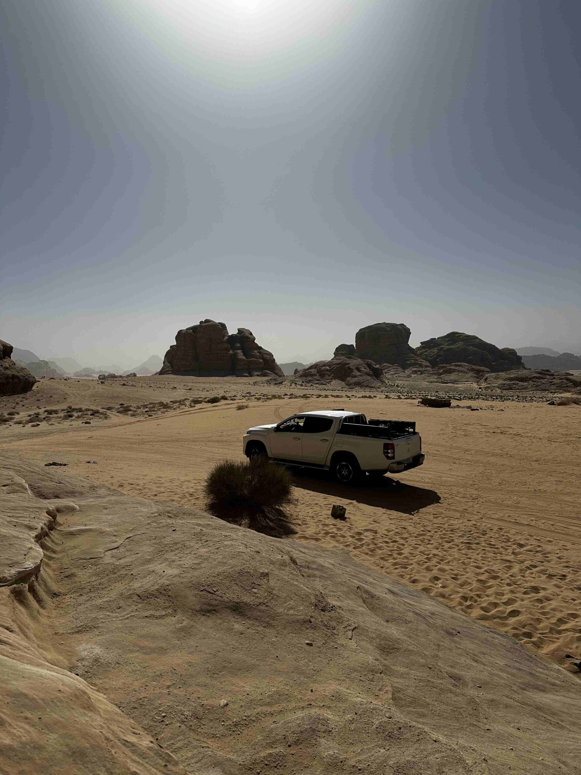 Paisaje desértico Wadi Rum experiencia beduina